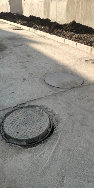 铺路下水井盖