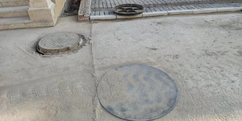 铺路下水井盖